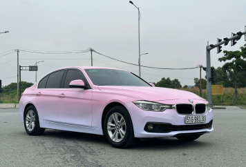 Bmw320i model 2019