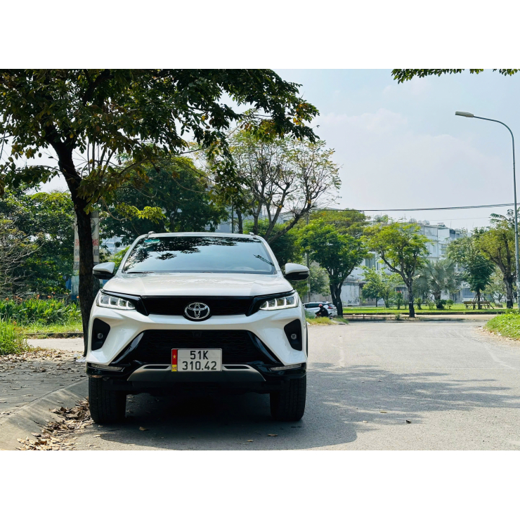 Fortuner Legender 2022 2.4 Tubor