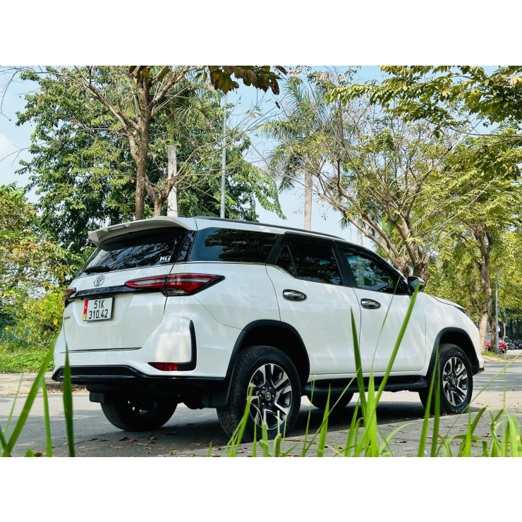 Fortuner Legender 2022 2.4 Tubor