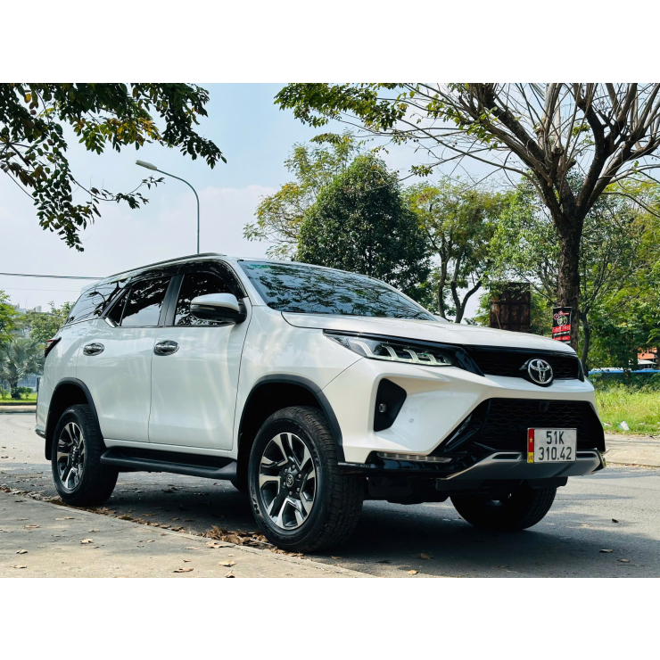 Fortuner Legender 2022 2.4 Tubor