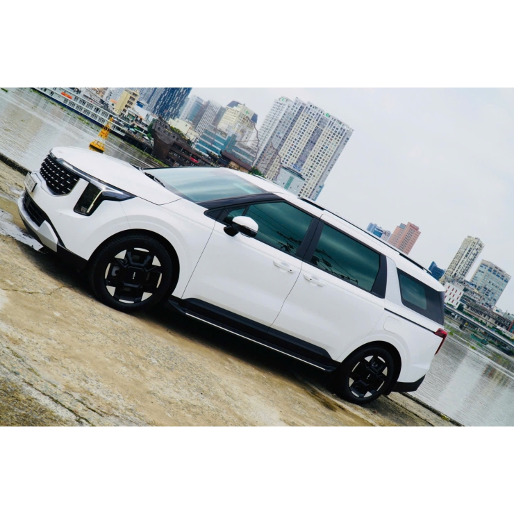 7 chỗ Kia Carnival Sig 2025