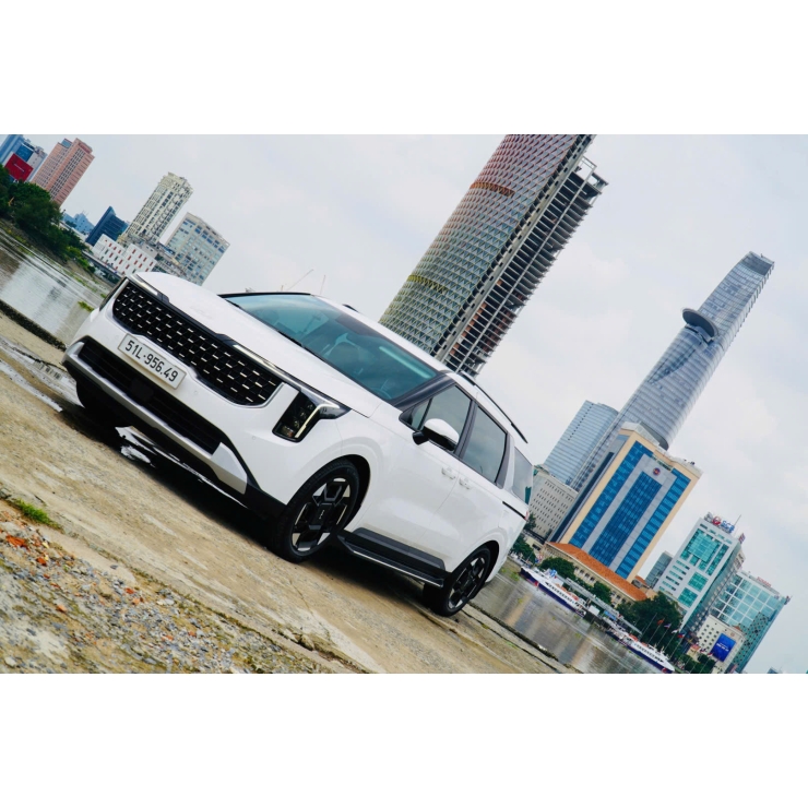 7 chỗ Kia Carnival Sig 2025