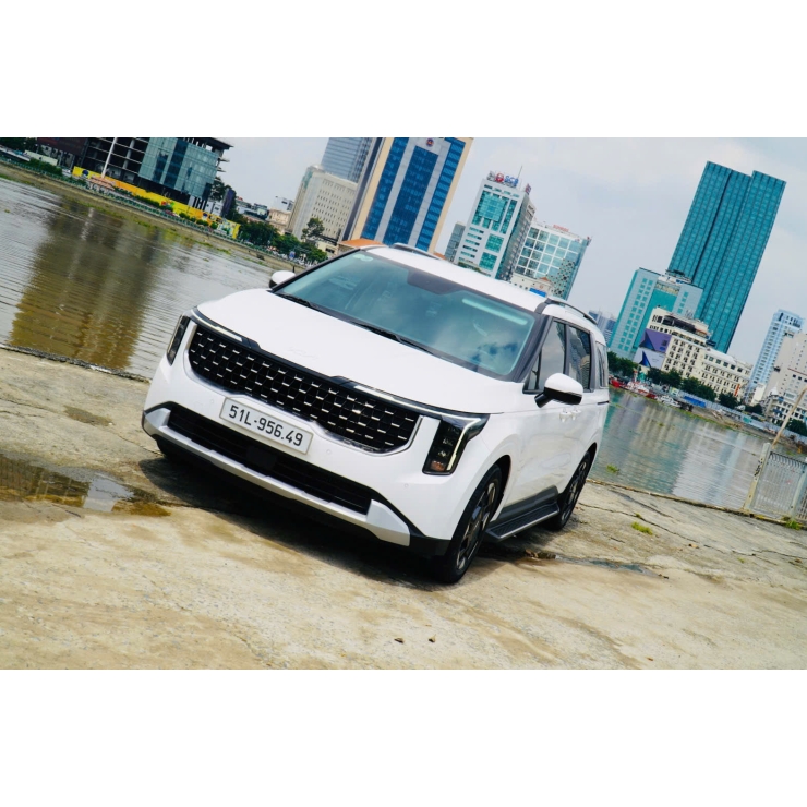 7 chỗ Kia Carnival Sig 2025