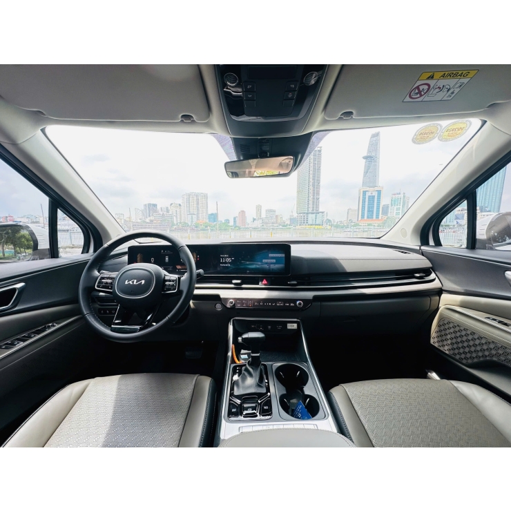 7 chỗ Kia Carnival Sig 2025